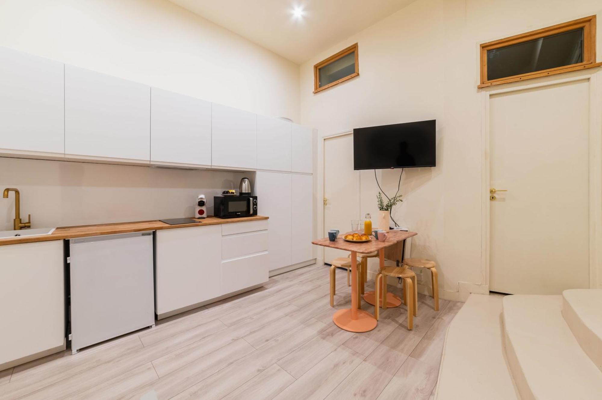 Charmant Appartement Moderne Haut Marais - 4P - Flat-Guest París Exterior foto